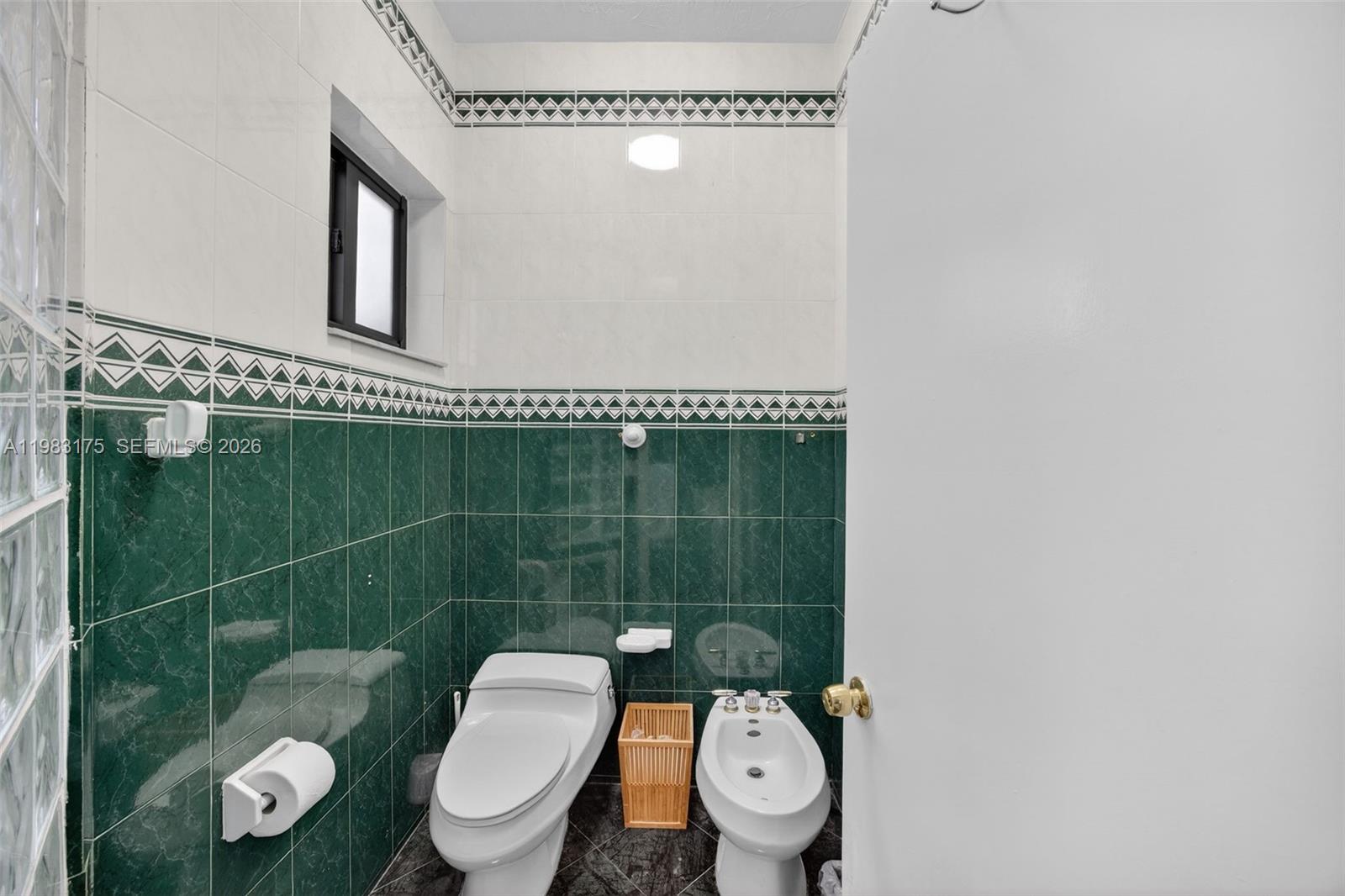 CORAL PINES - Residential