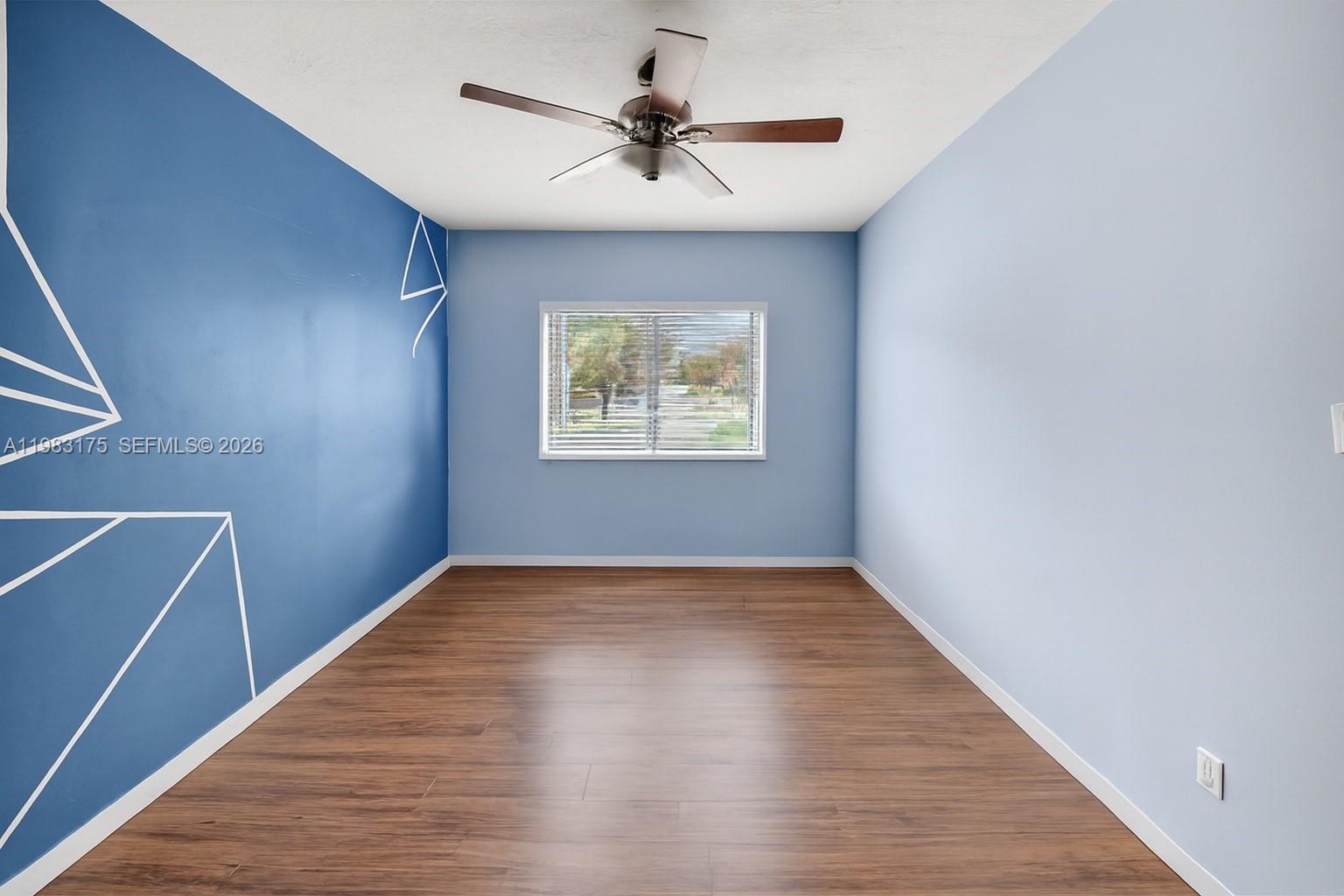 CORAL PINES - Residential