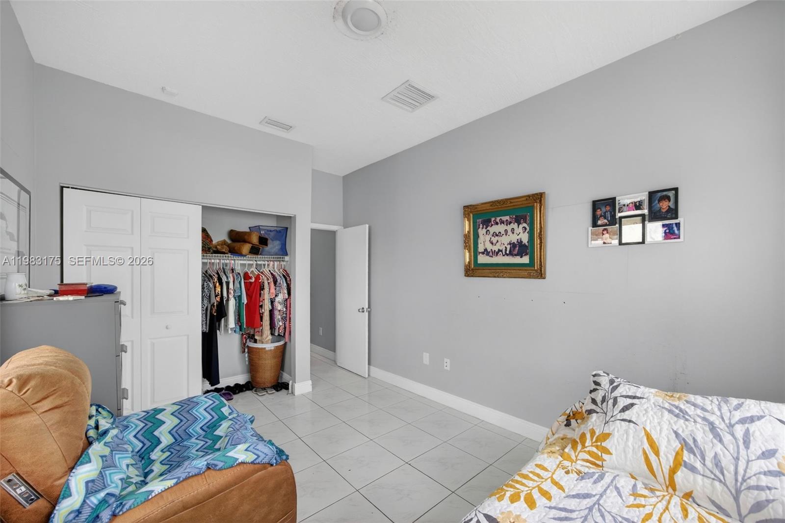 CORAL PINES - Residential