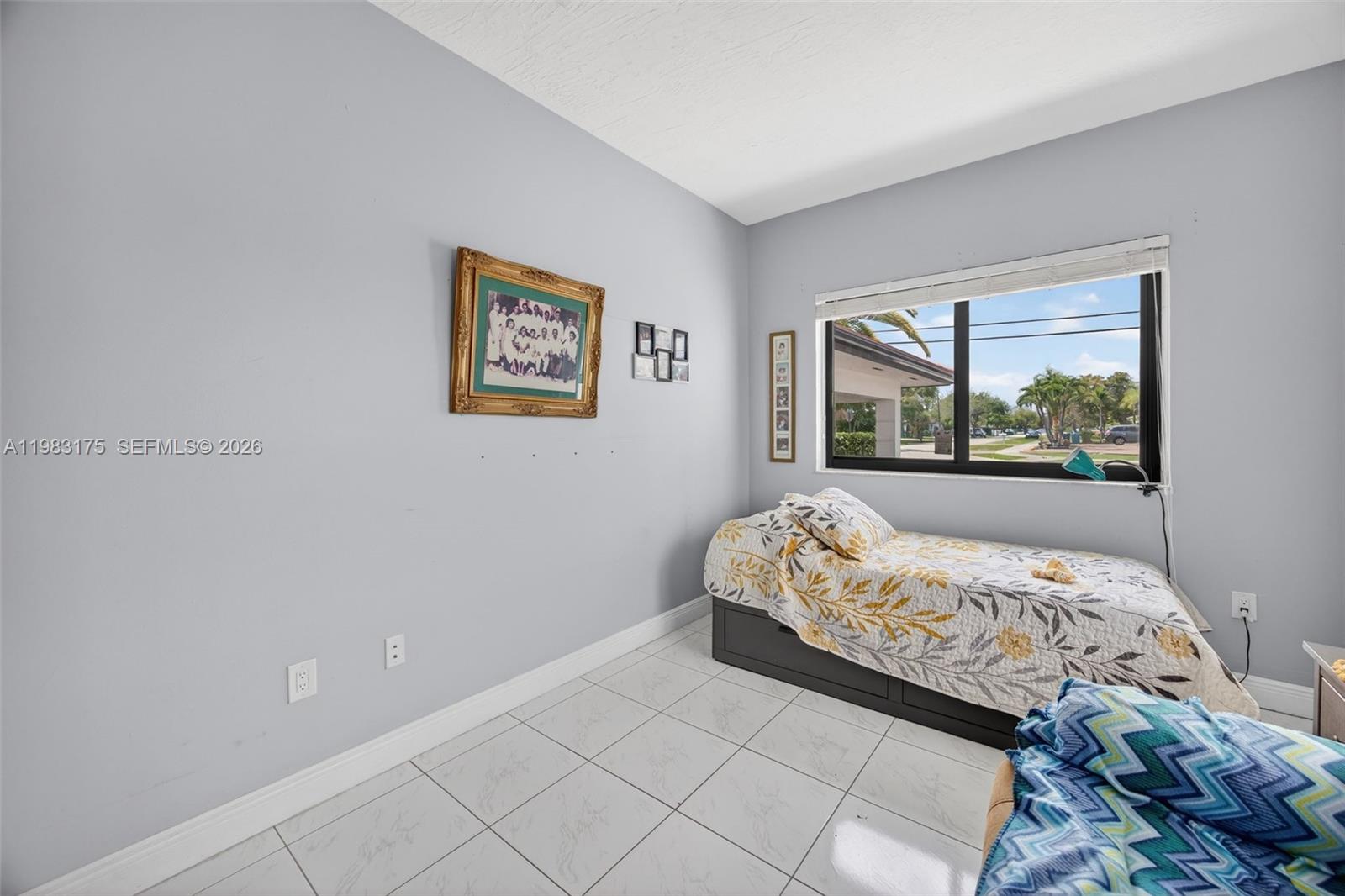 CORAL PINES - Residential