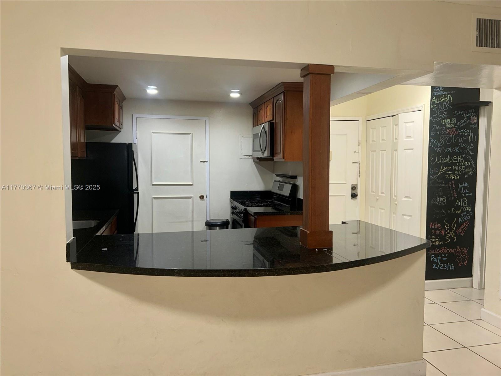 Rental Property at 2175 Ne 170th St 205, North Miami Beach, Miami-Dade County, Florida - Bedrooms: 1 
Bathrooms: 2  - $1,645 MO.