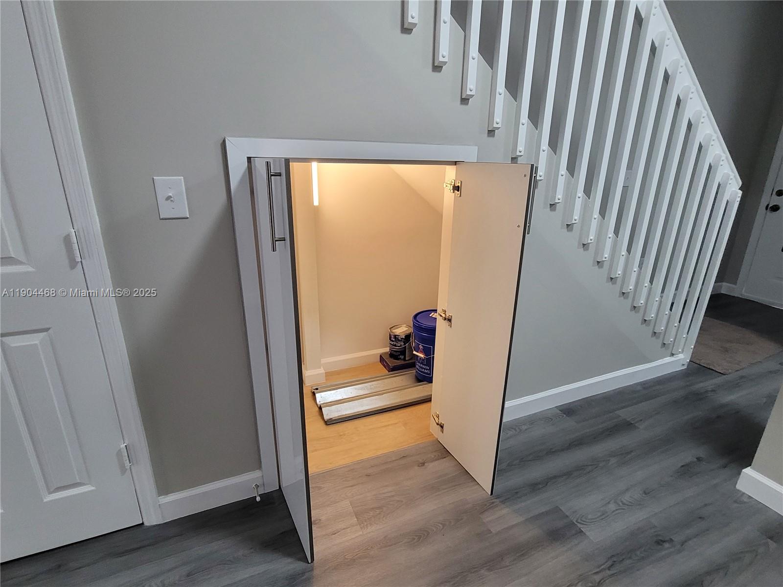 CASTELLO II CONDO - Residential