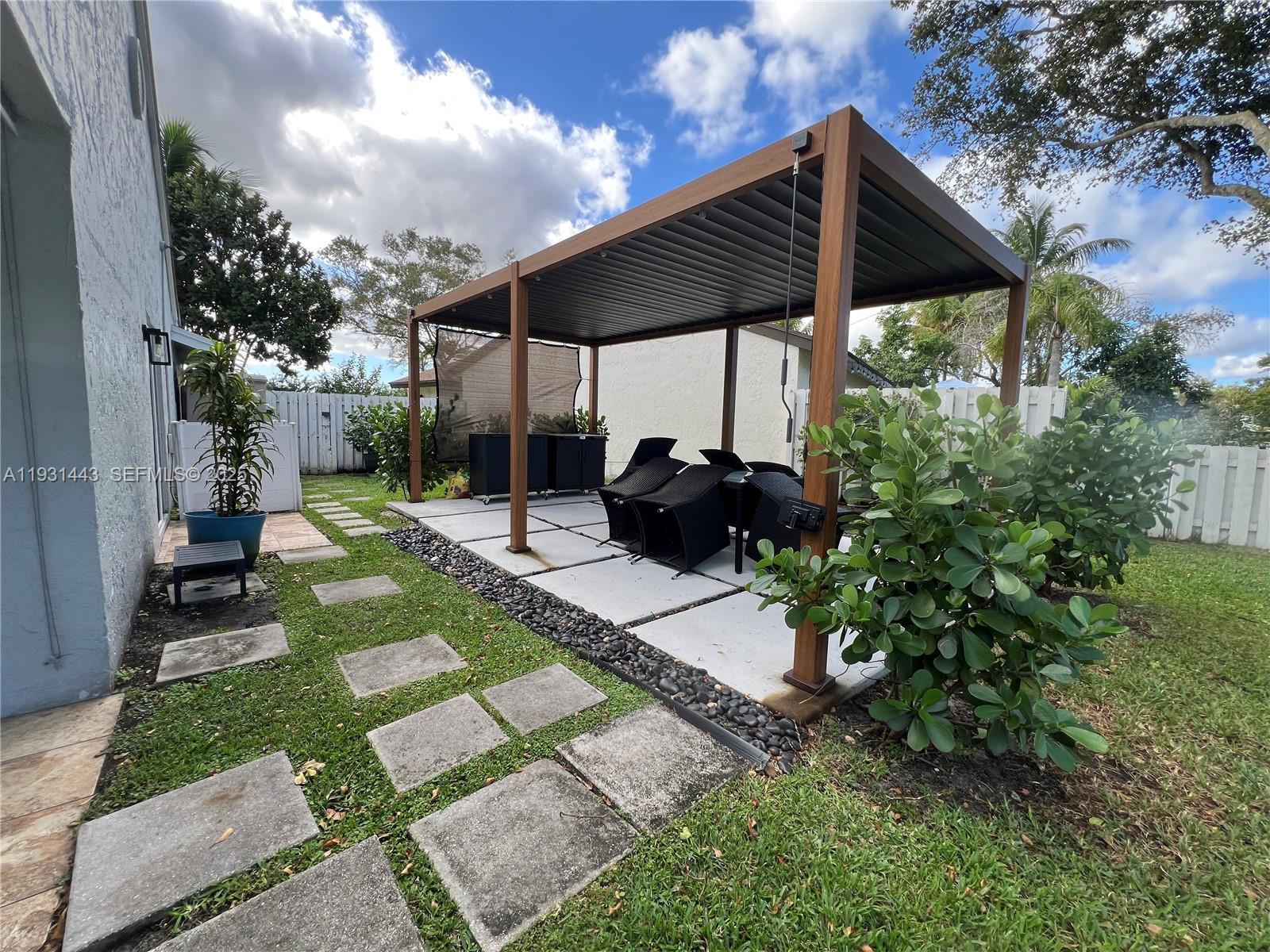 SHENANDOAH SECTION ONE - Residential Lease