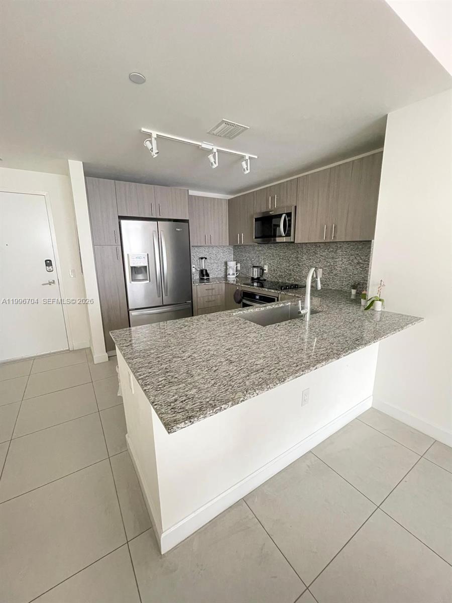 5350 PARK CONDO - Residential