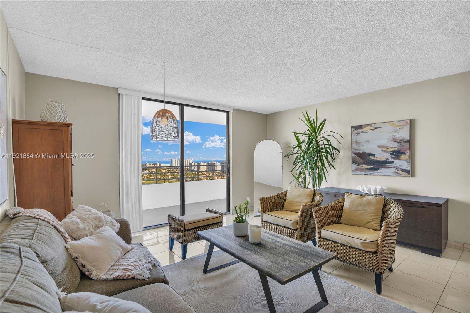 OLYMPUS CONDO PHASE - Residential