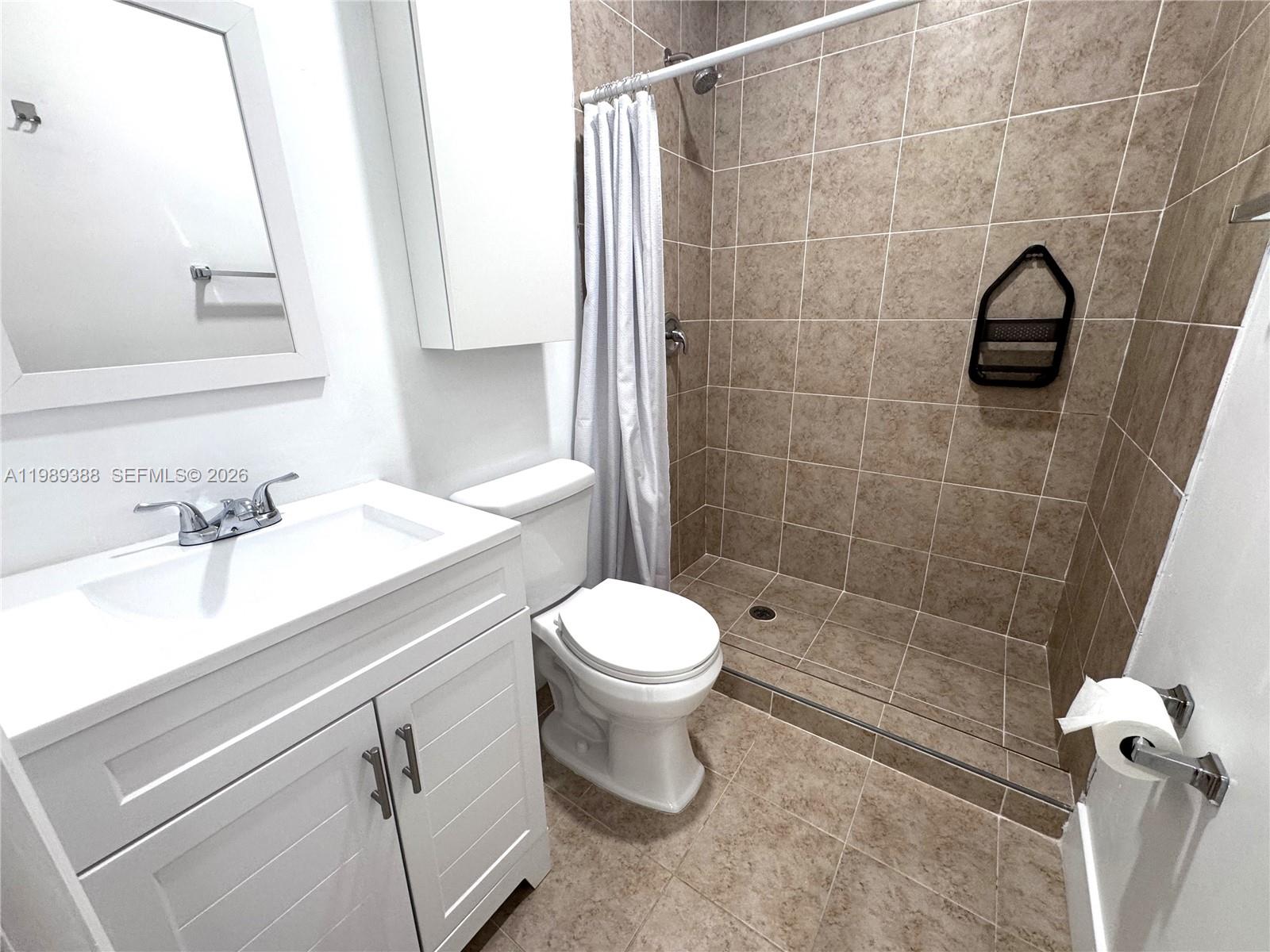 LIMEWOOD GROVE - Residential Lease