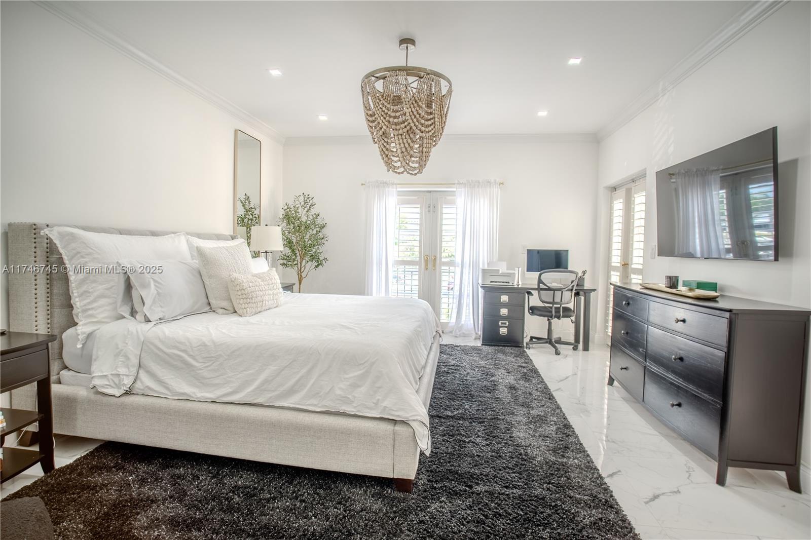 AVENTURA BAY TOWNHOMES CO - Residential