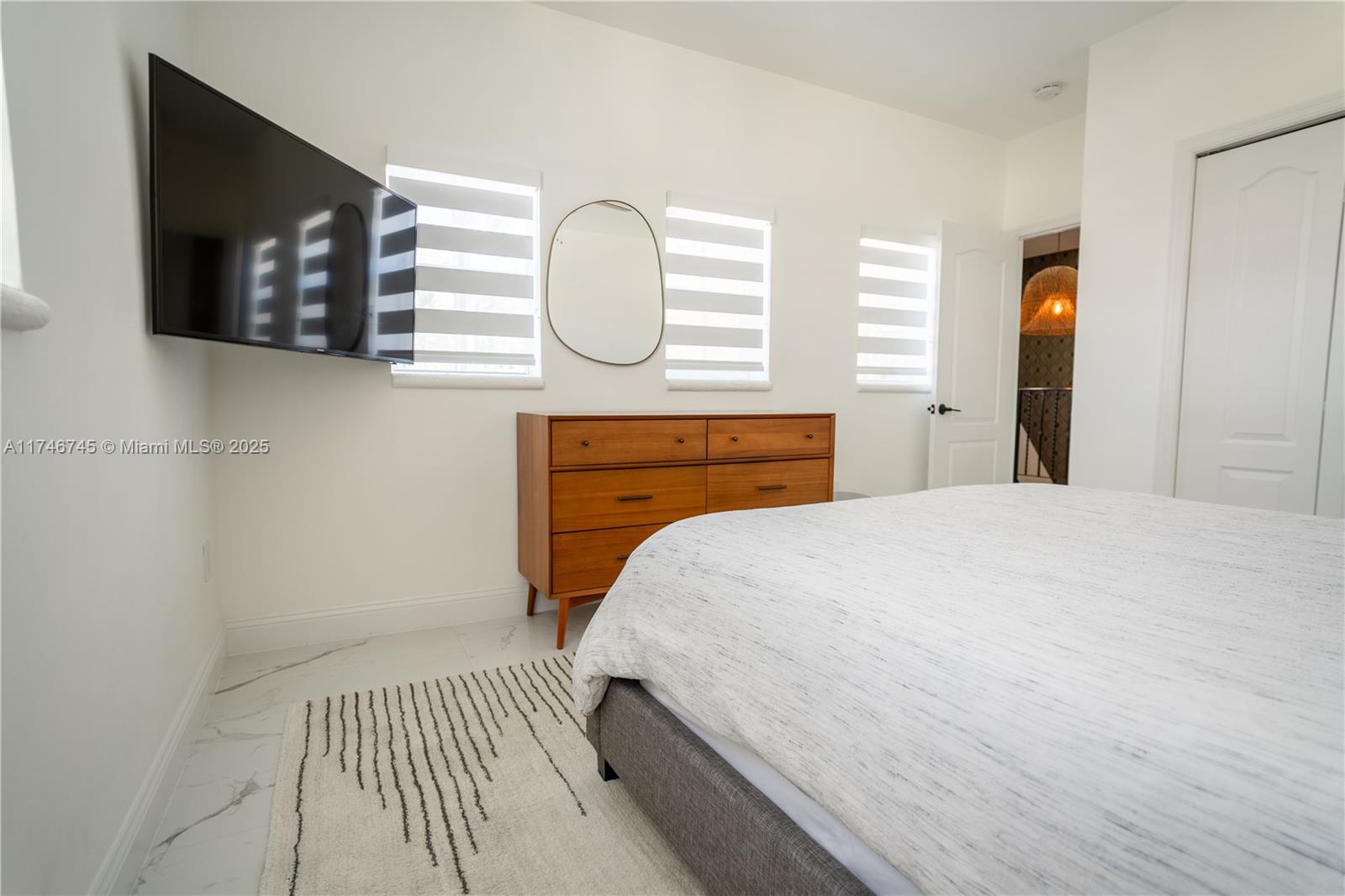 AVENTURA BAY TOWNHOMES CO - Residential