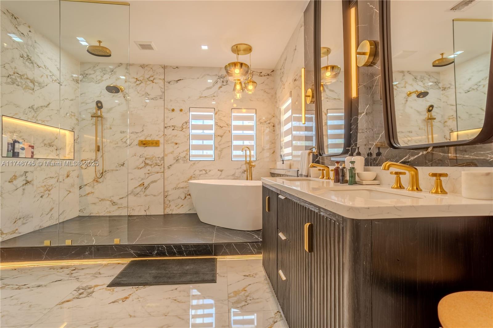 AVENTURA BAY TOWNHOMES CO - Residential