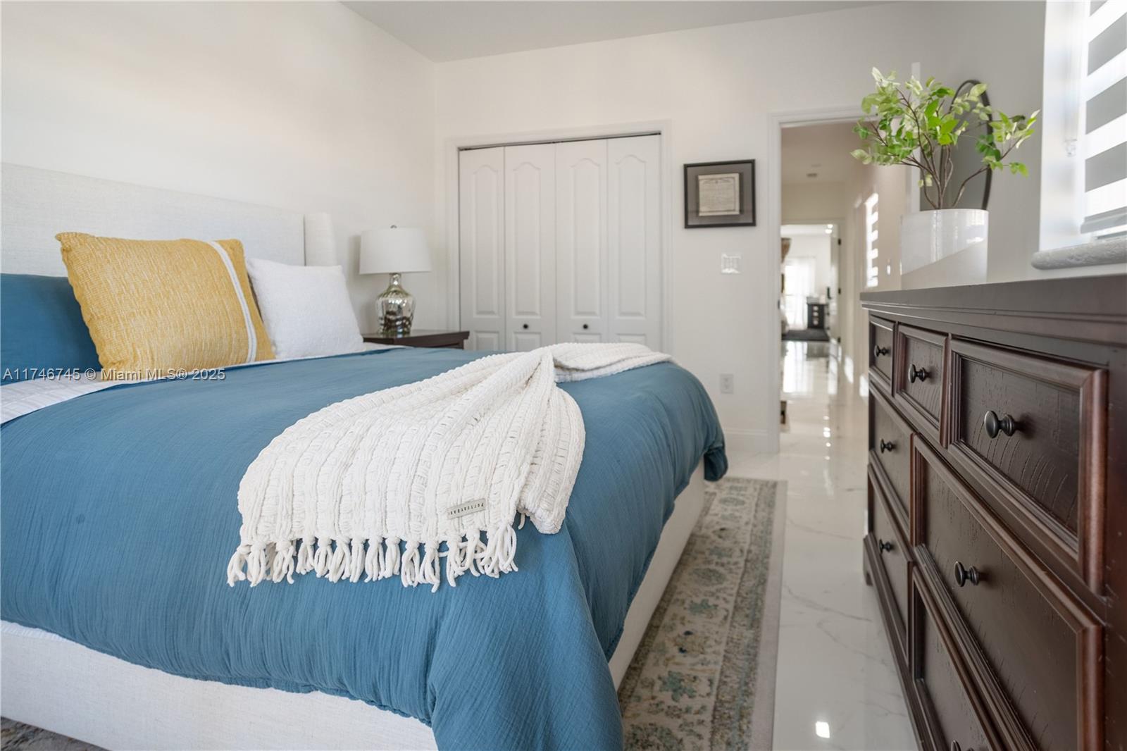 AVENTURA BAY TOWNHOMES CO - Residential