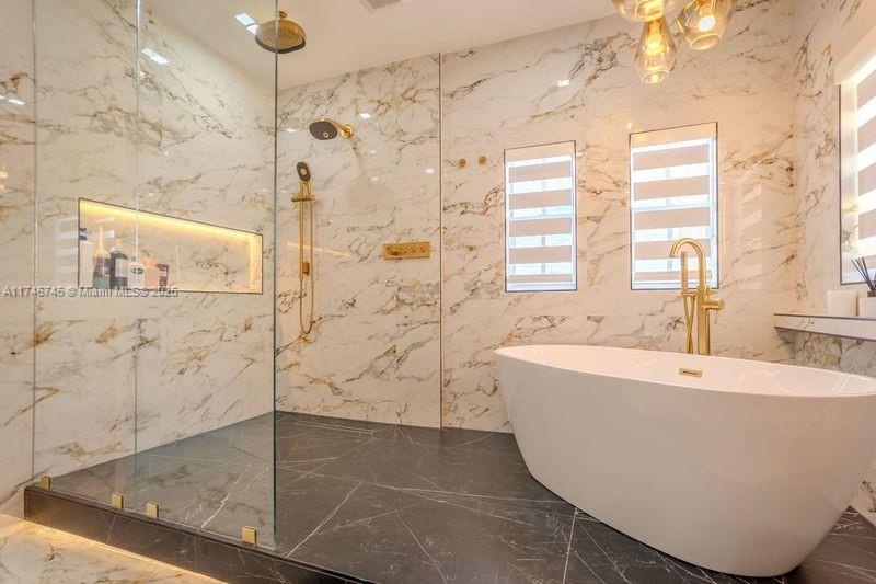 AVENTURA BAY TOWNHOMES CO - Residential