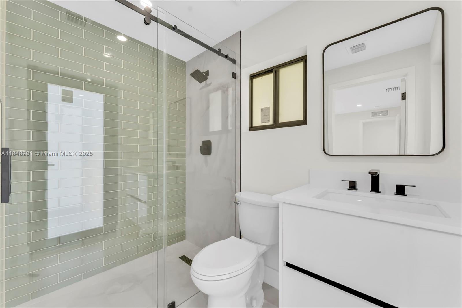 PALM SPRINGS LAKES 4TH AD - Residential