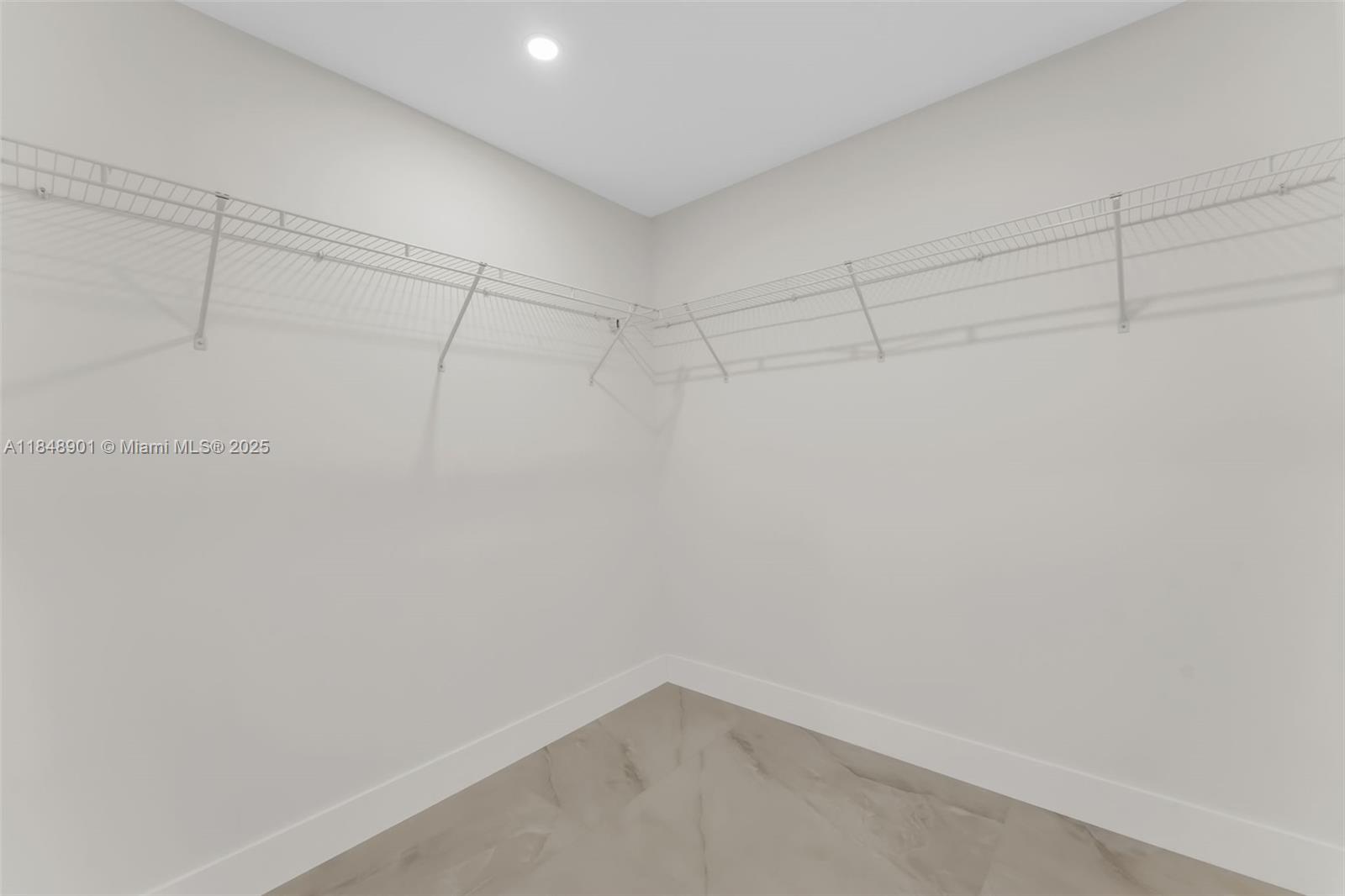 PALM SPRINGS LAKES 4TH AD - Residential