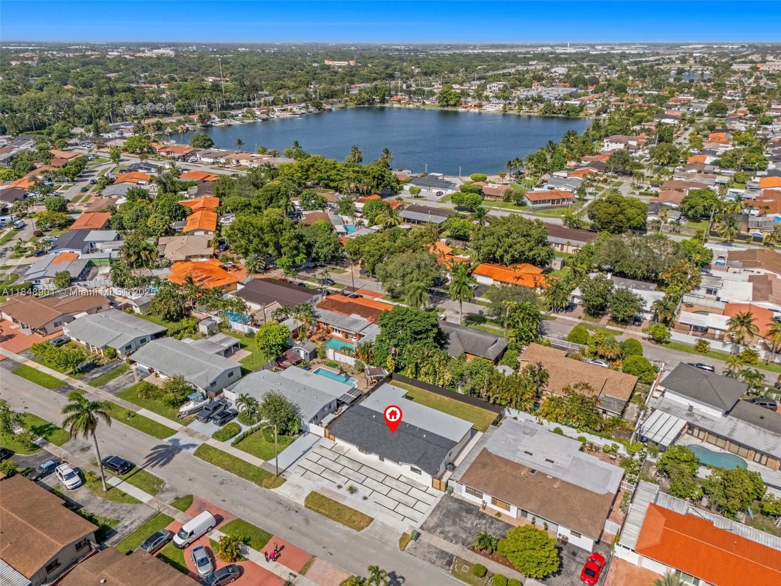 PALM SPRINGS LAKES 4TH AD - Residential