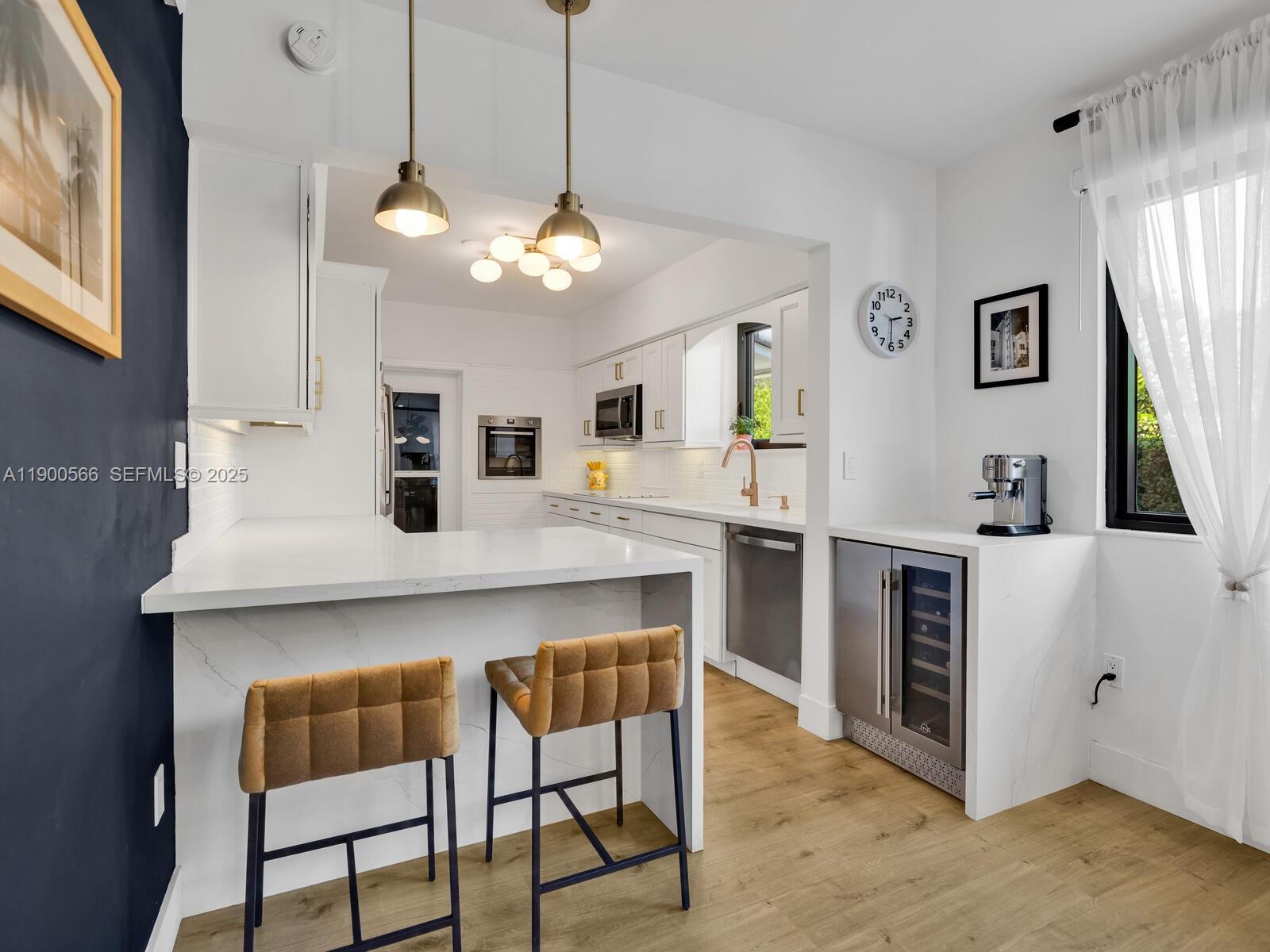 BISCAYNE PARK KINGS RESUB - Residential