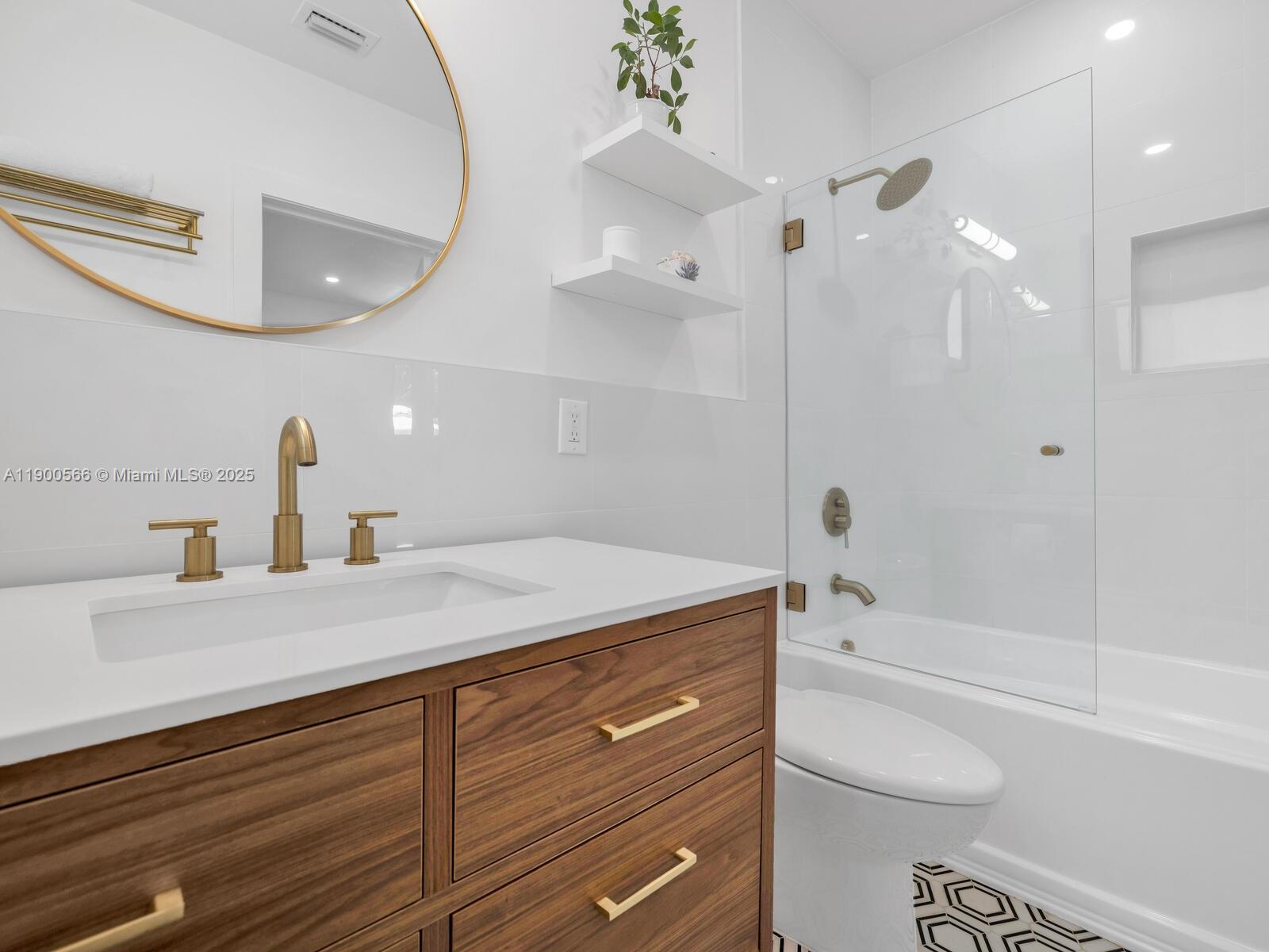 BISCAYNE PARK KINGS RESUB - Residential