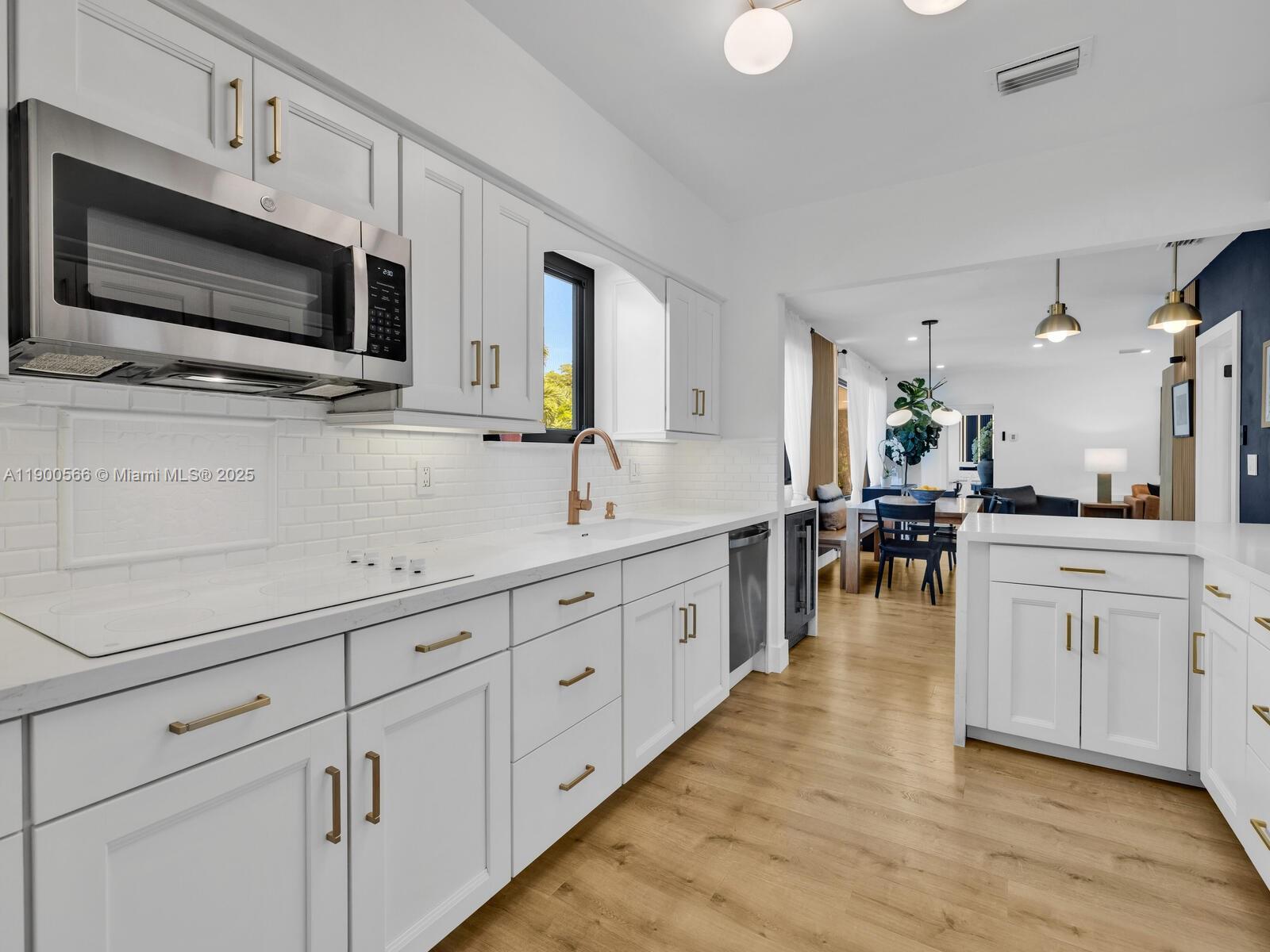 BISCAYNE PARK KINGS RESUB - Residential