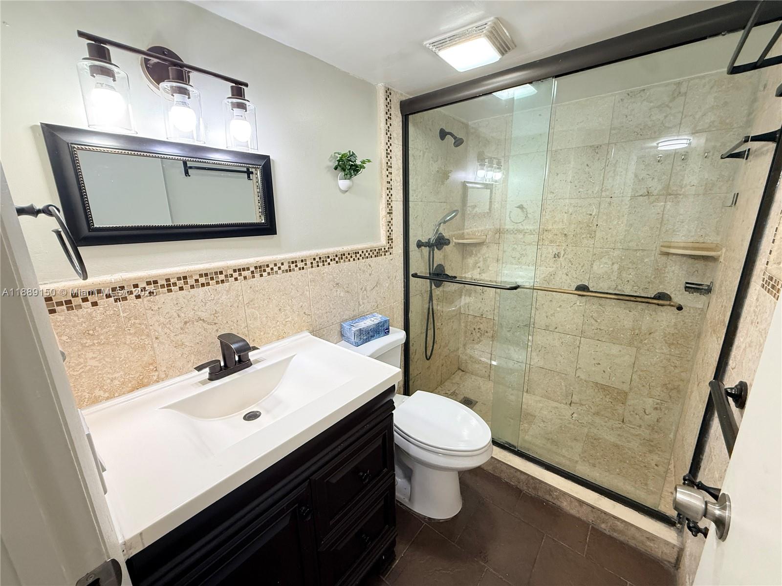 KINGS CASTLE CONDO - Residential