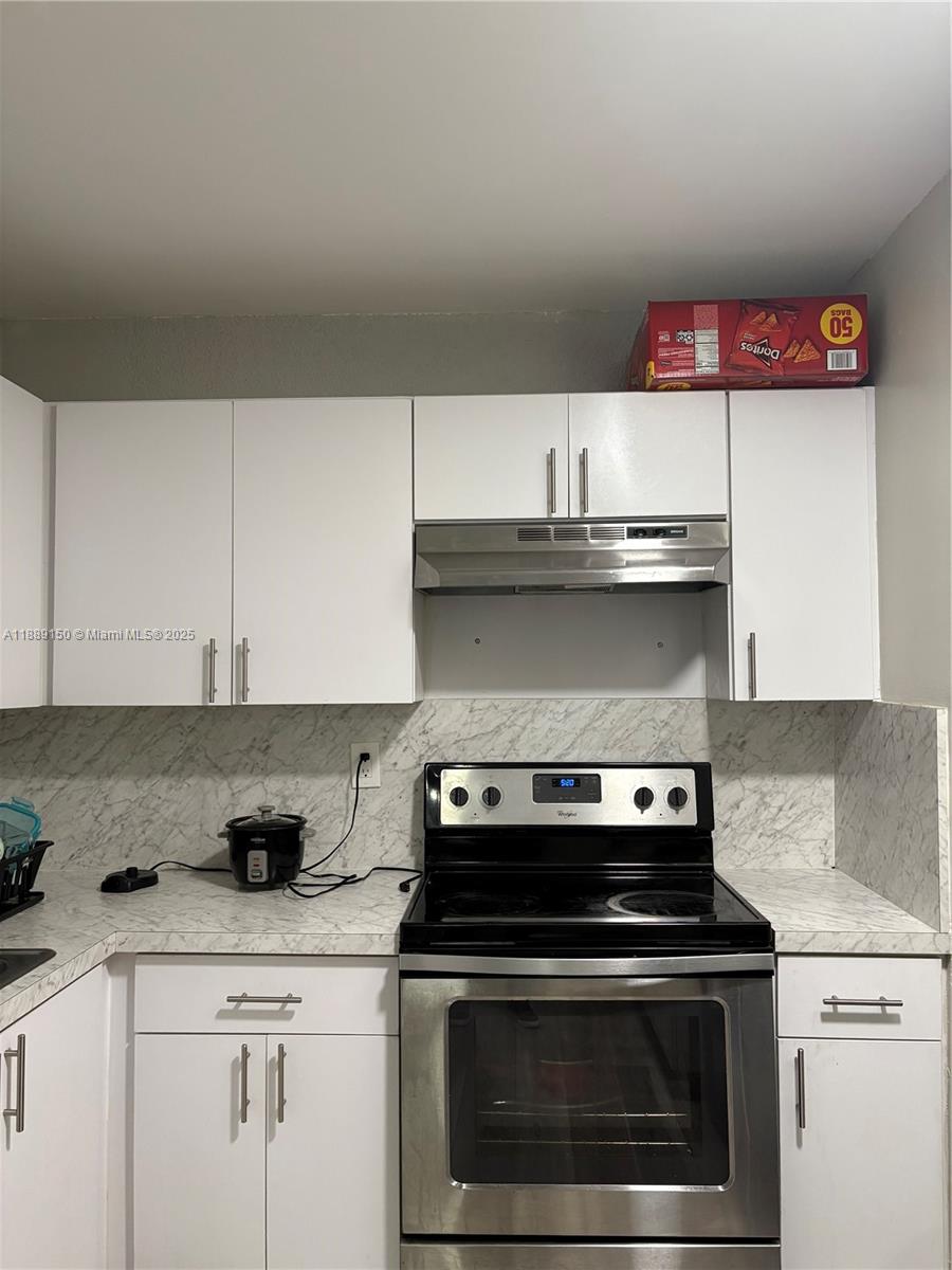 KINGS CASTLE CONDO - Residential