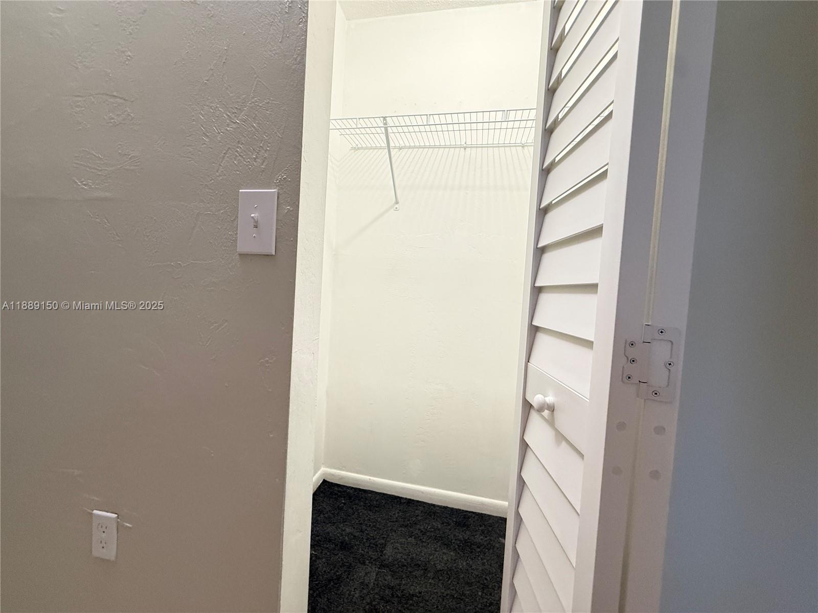 KINGS CASTLE CONDO - Residential