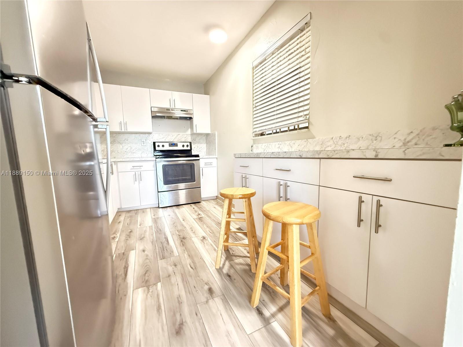 KINGS CASTLE CONDO - Residential