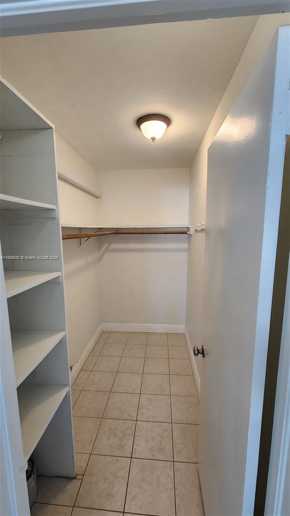 HARBOR PLACE CONDO - Residential Lease