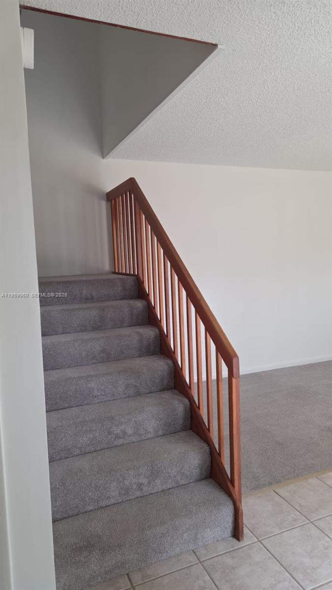 WATERSIDE LUXURY TOWNHOME - Residential Lease