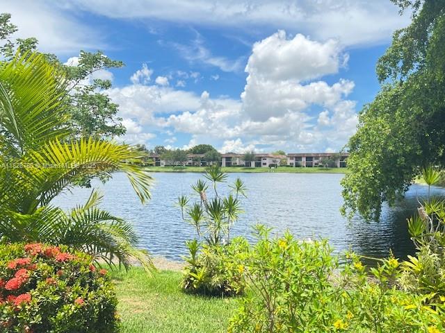 905 NW 107th Ave