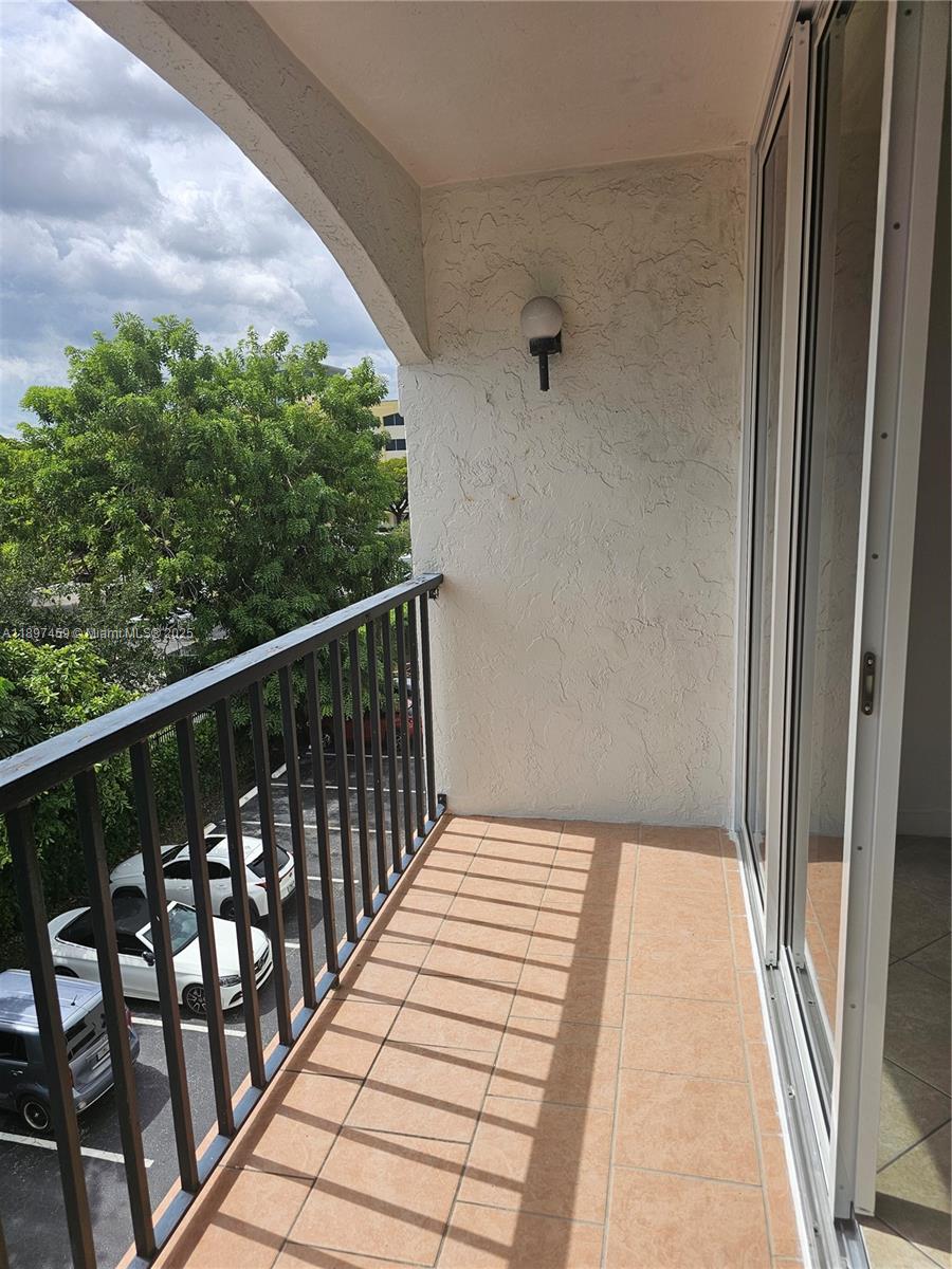 CORAL WAY GARDENS CONDO - Residential