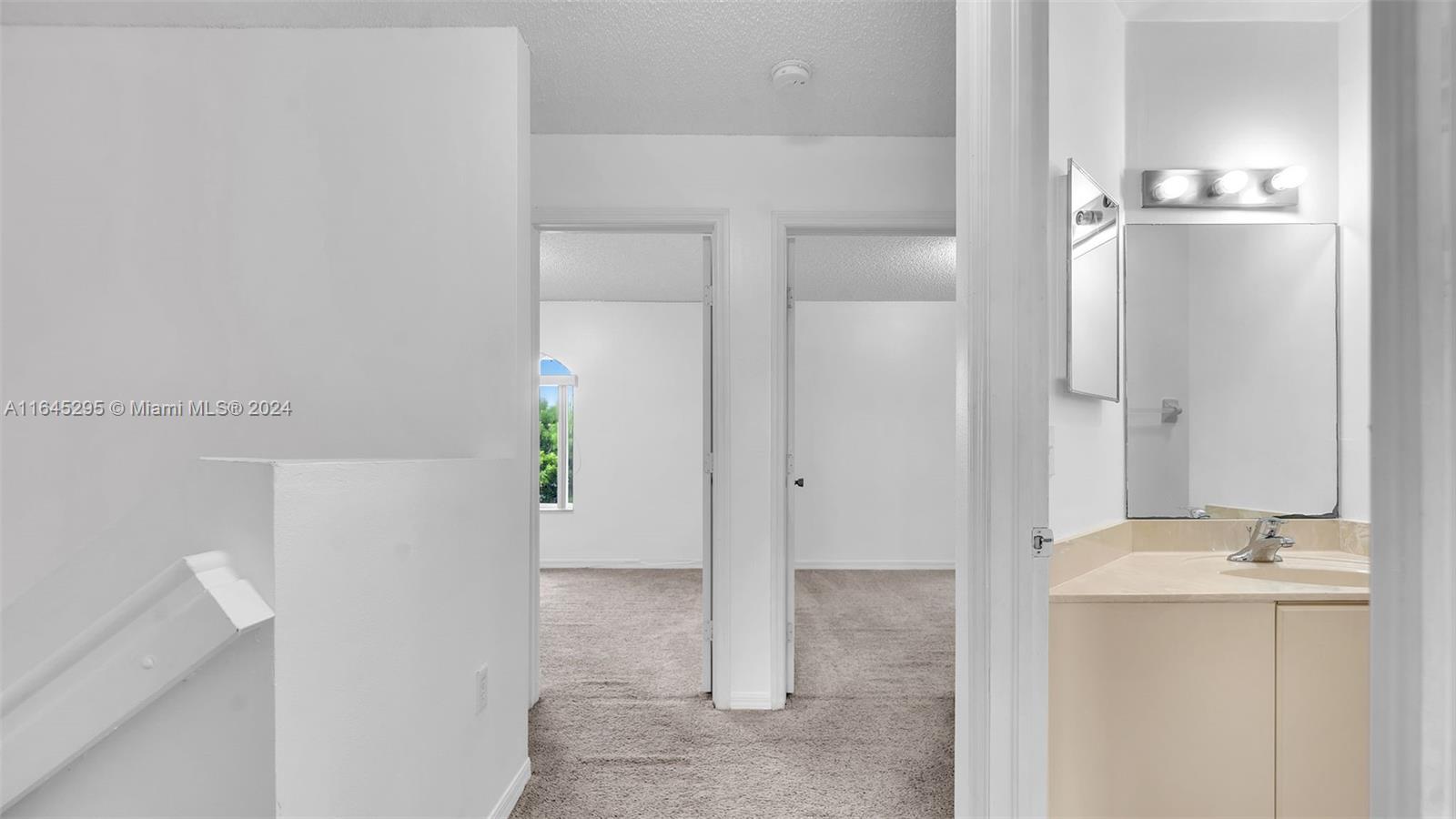 IBIS VILLA AT MIAMI GARDE - Residential Lease