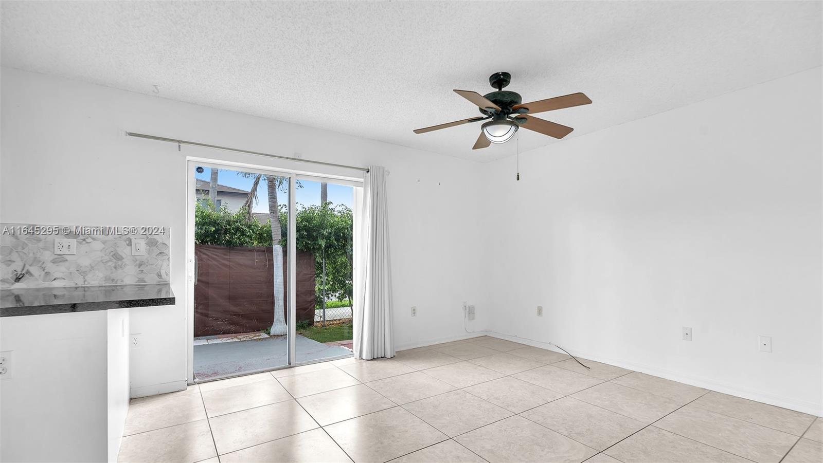 IBIS VILLA AT MIAMI GARDE - Residential Lease