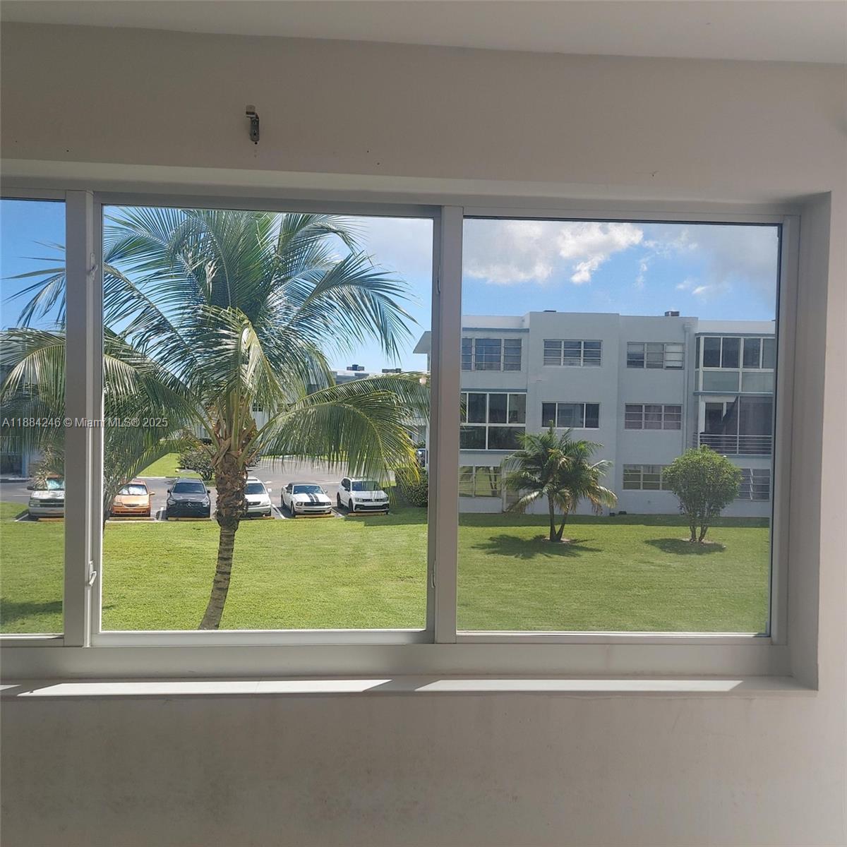 SHERIDAN LAKES CONDO APTS - Residential