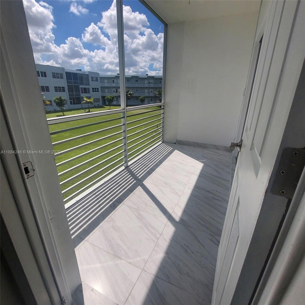 SHERIDAN LAKES CONDO APTS - Residential