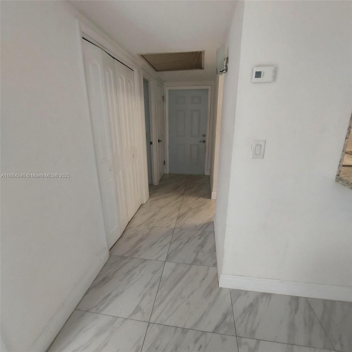SHERIDAN LAKES CONDO APTS - Residential