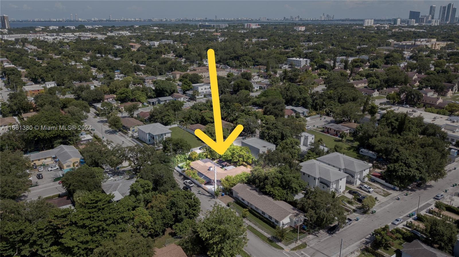 300 NW 69th St, Miami, FL, 33150/$1,800,000 1 300 NW 69th St