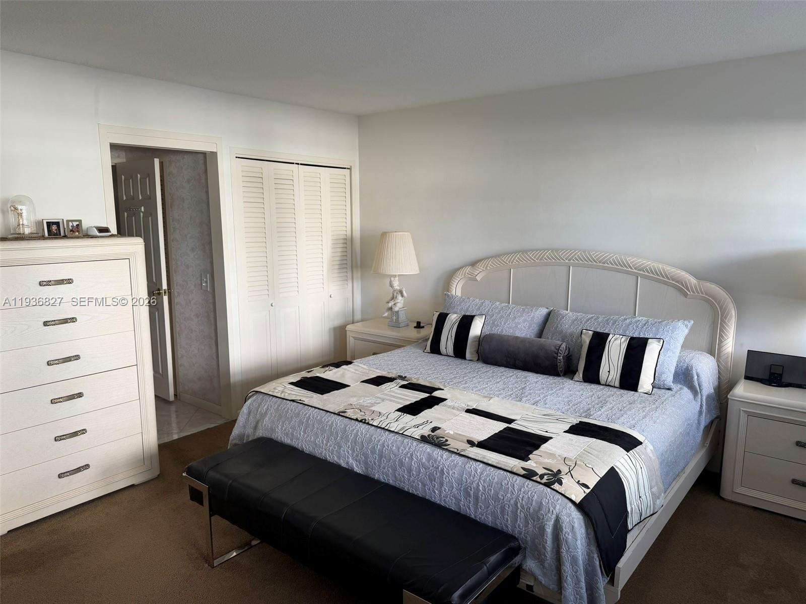 EVERGLADES HOUSE CONDO - Residential