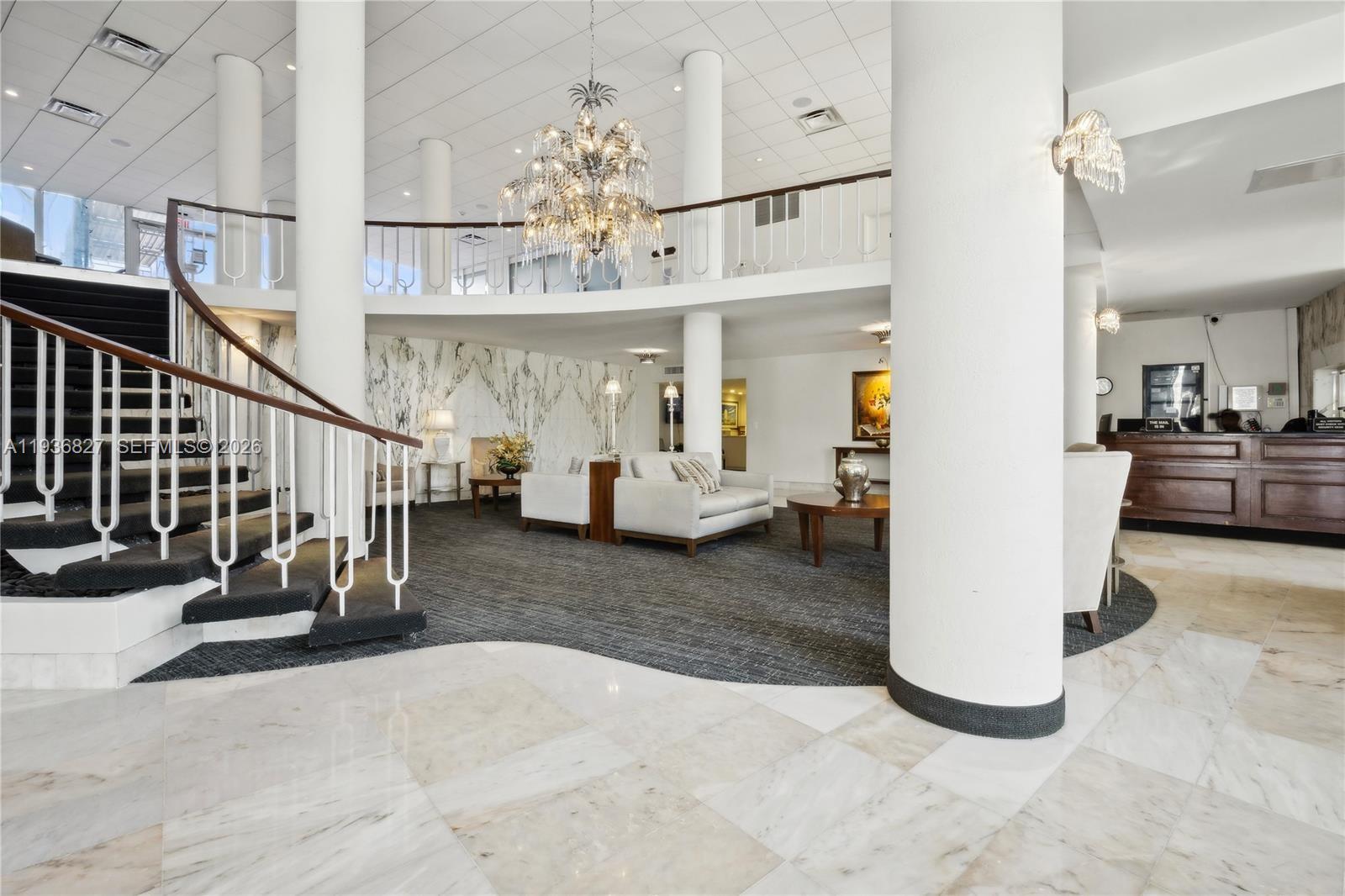 EVERGLADES HOUSE CONDO - Residential