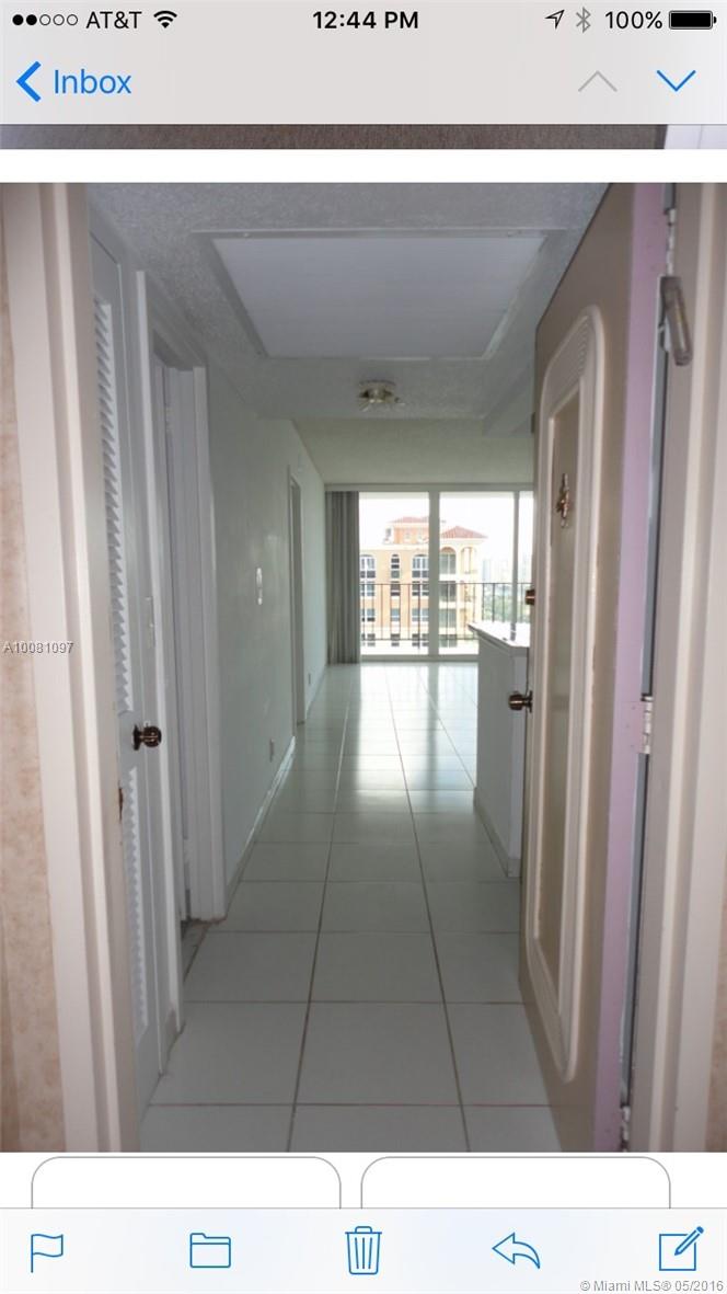 Parker Plaza Estates Cond - Residential Lease