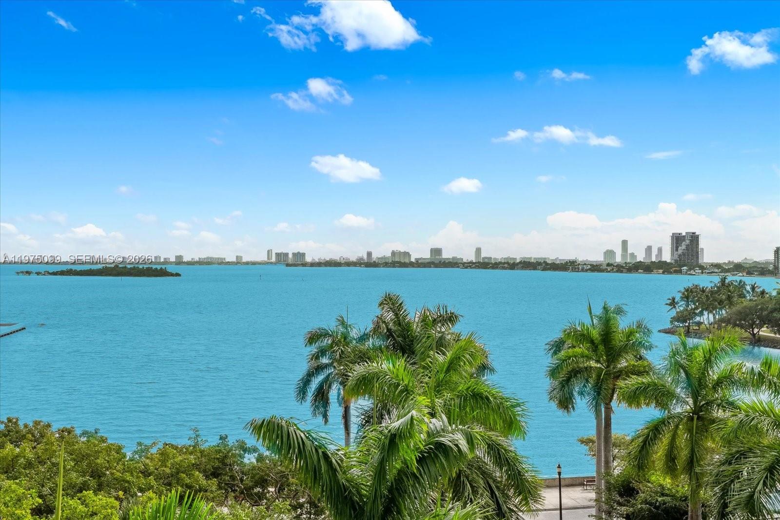 PARAMOUNT BAY CONDO - Residential Lease