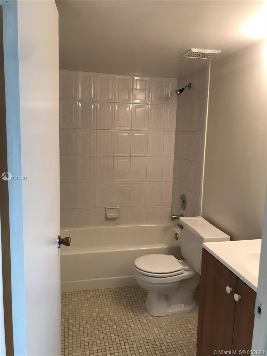 LAKEVIEW ESTATES CONDO - Residential Lease