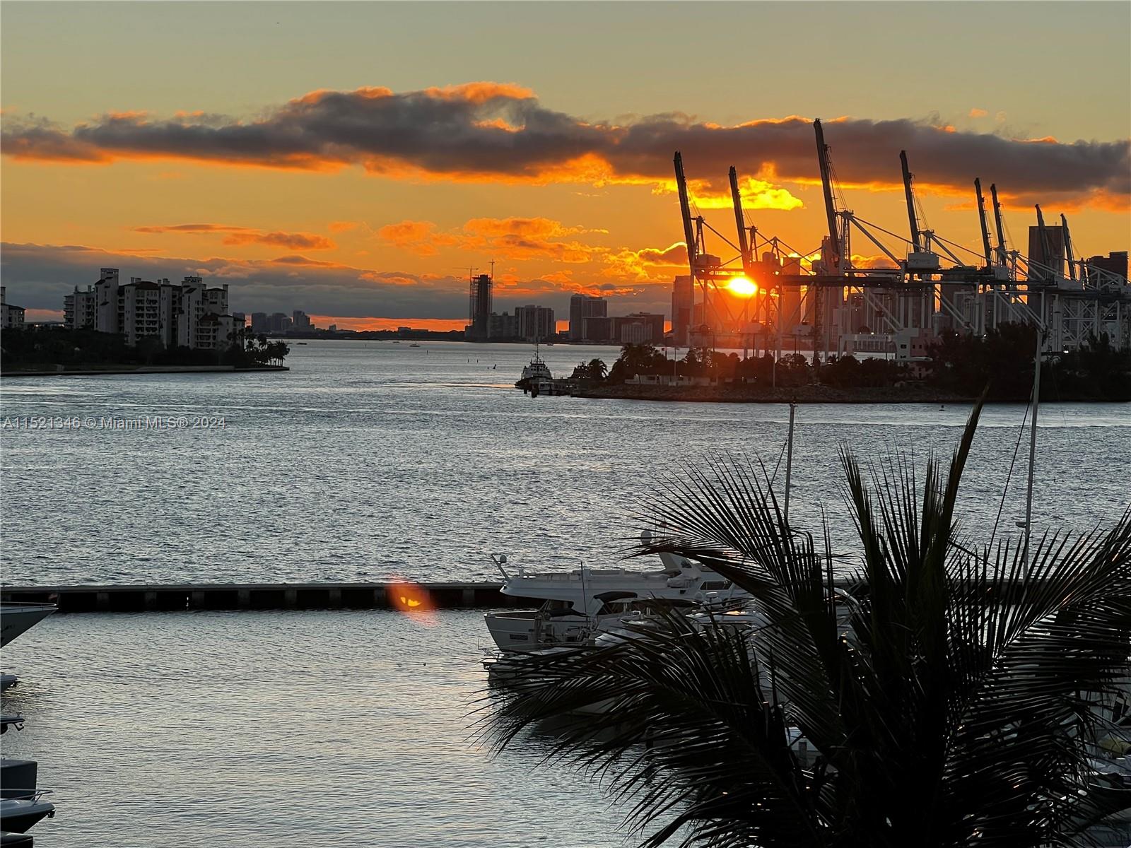 MURANO AT PORTOFINO CONDO - Residential