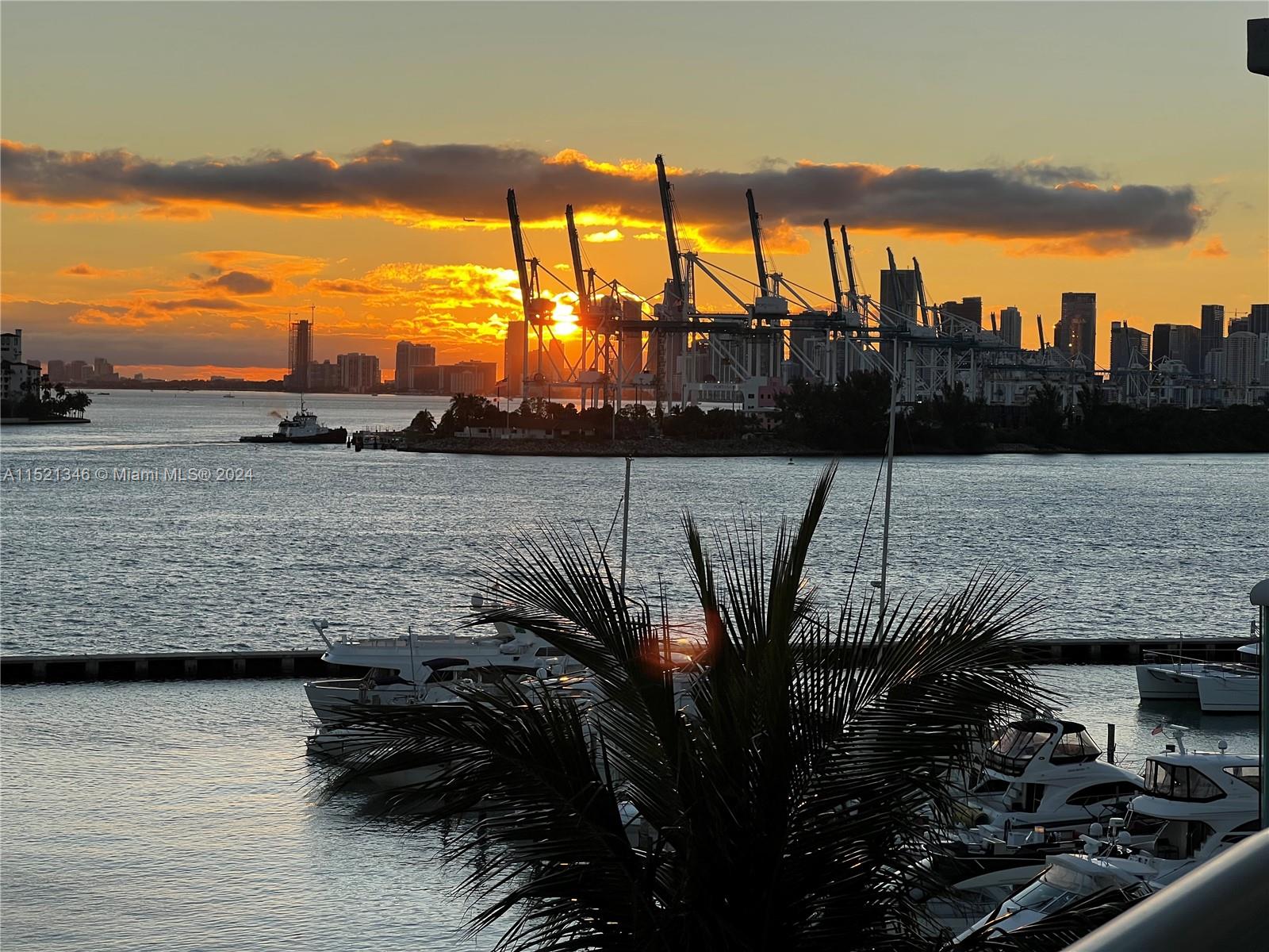 MURANO AT PORTOFINO CONDO - Residential