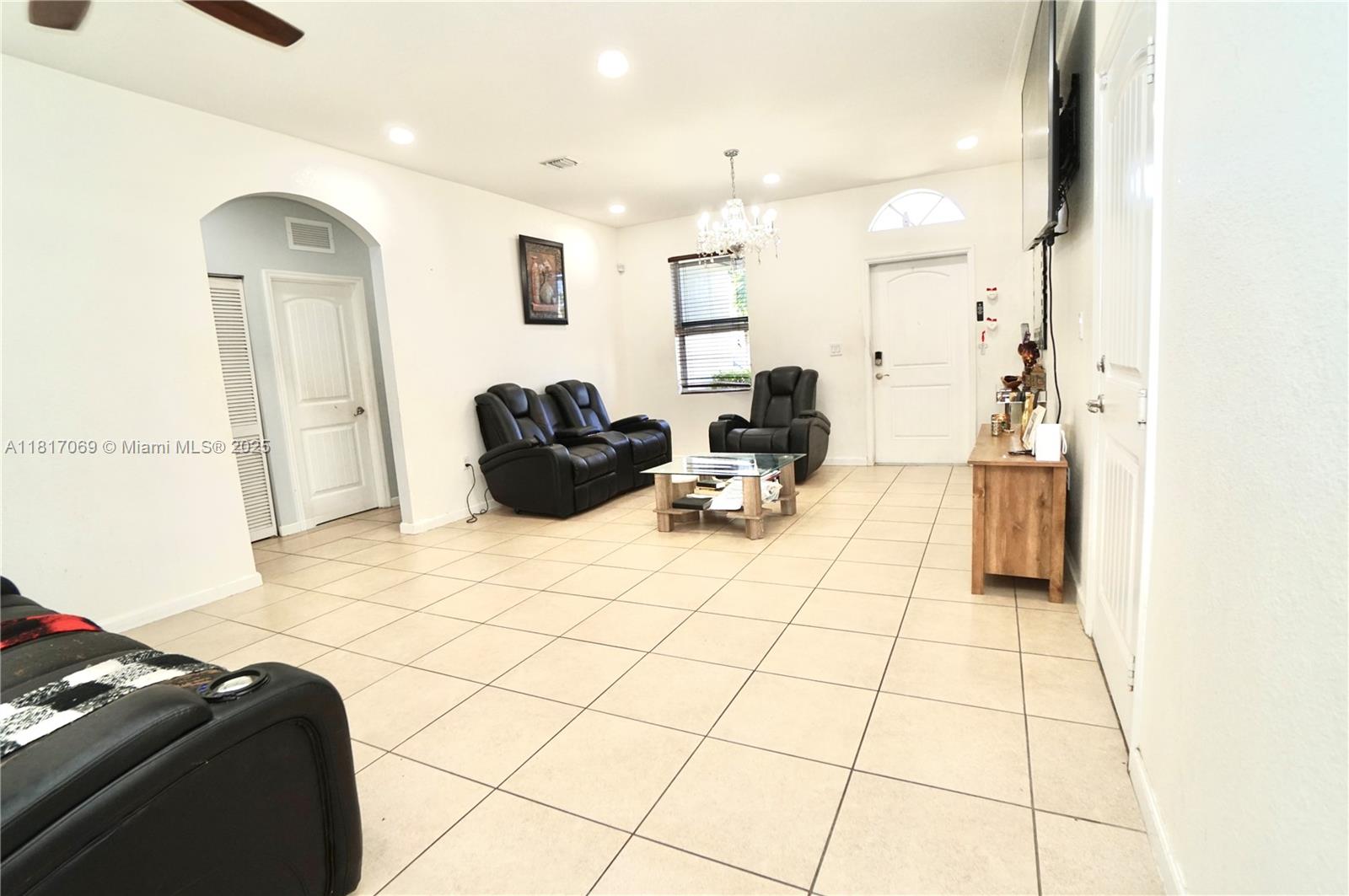 RIVIERA GRANDE ESTATES SU - Residential