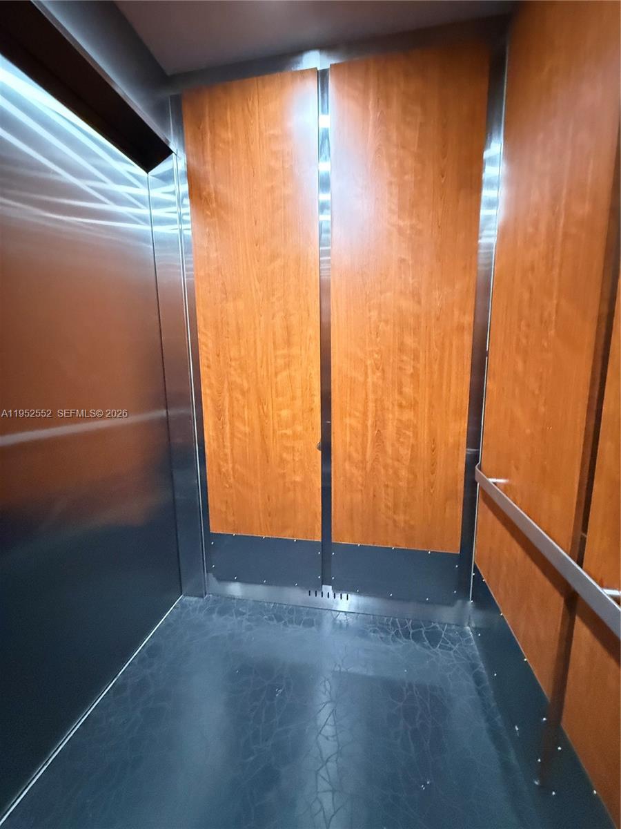 CYPRESS BEND CONDOMINIUM - Residential