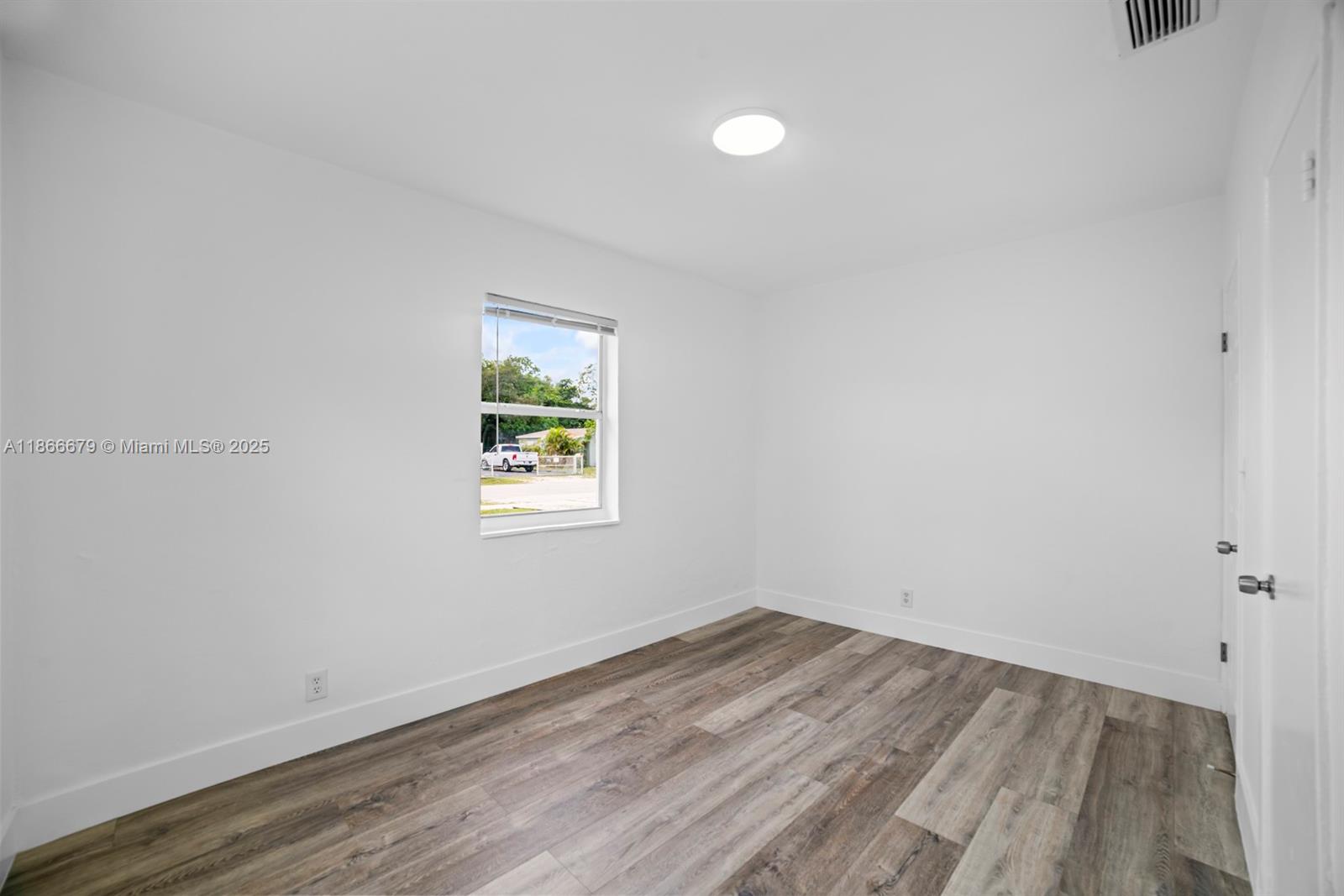 LAUDERDALE MANORS AMD PLA - Residential