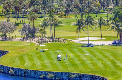 A home in Aventura