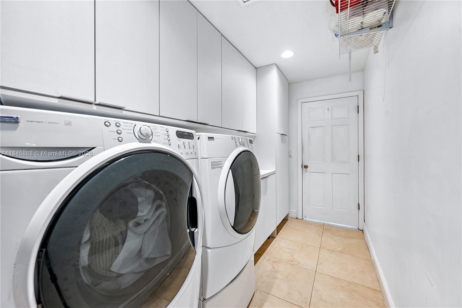 OLD CUTLER ESTATES SEC 1 - Residential