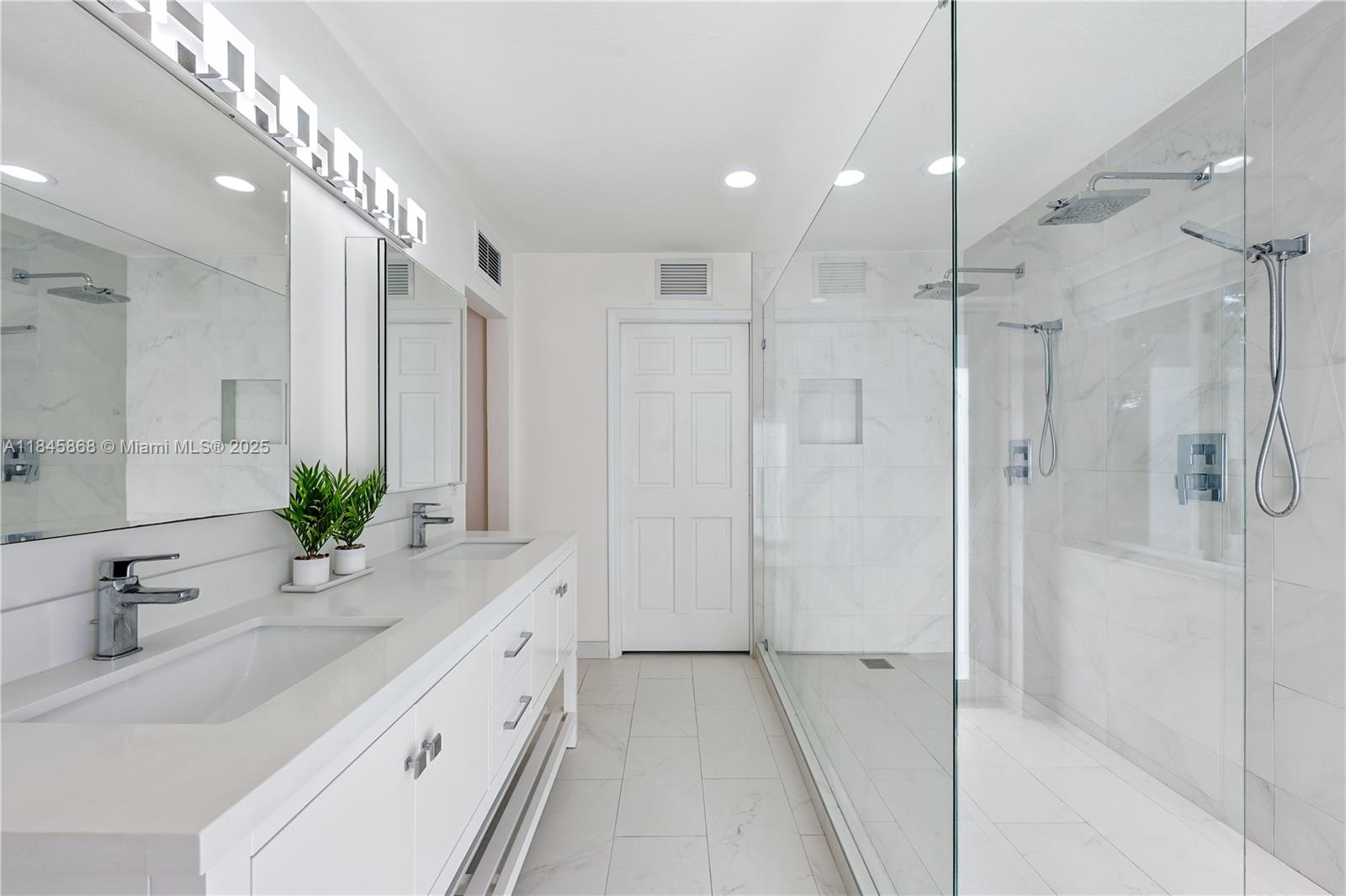 OLD CUTLER ESTATES SEC 1 - Residential