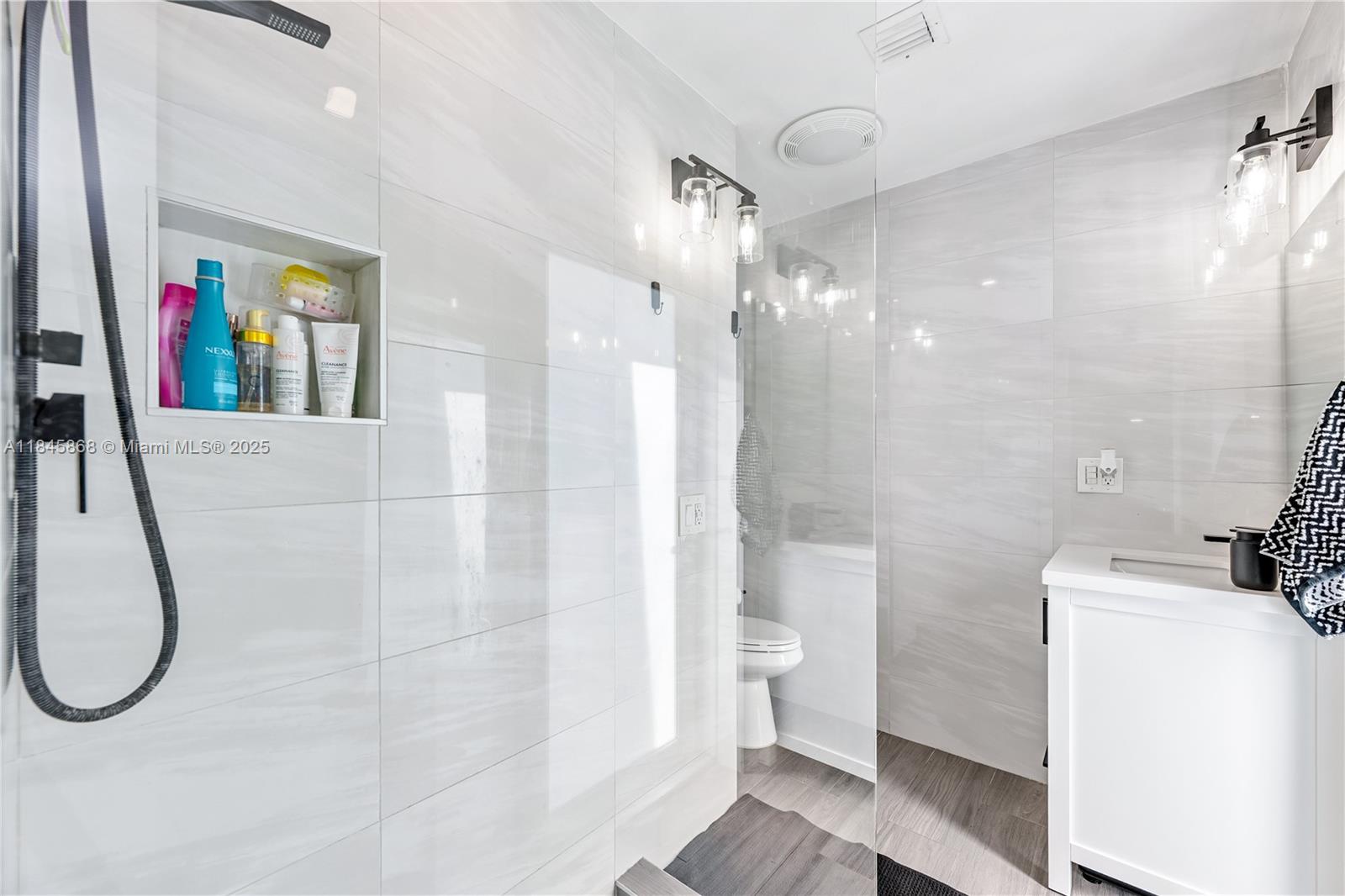 OLD CUTLER ESTATES SEC 1 - Residential