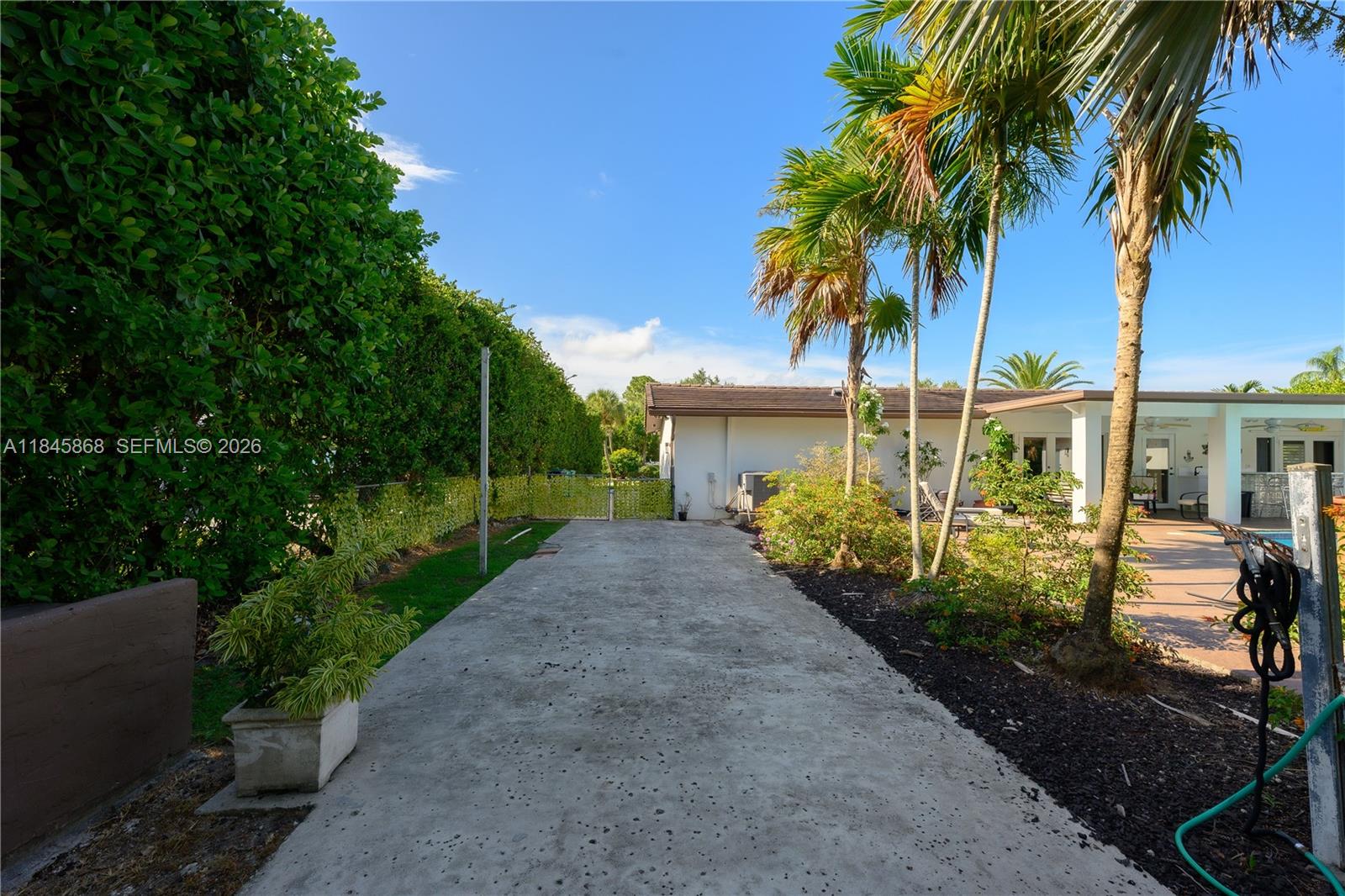 OLD CUTLER ESTATES SEC 1 - Residential